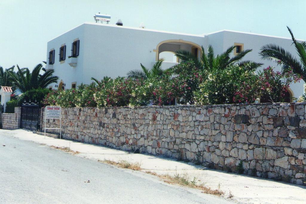 Cerigo House Apartment Kondolianika Luaran gambar