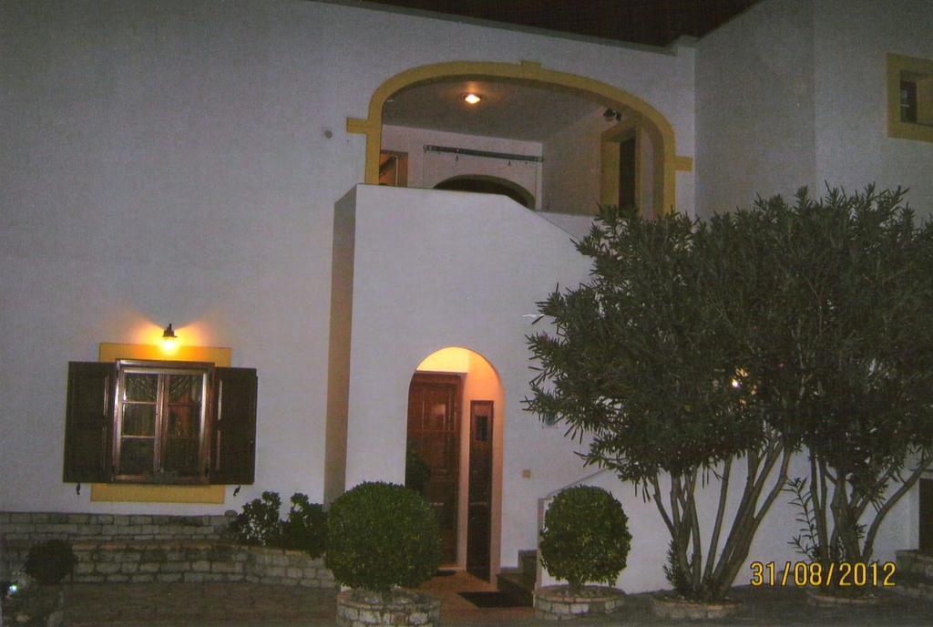 Cerigo House Apartment Kondolianika Luaran gambar