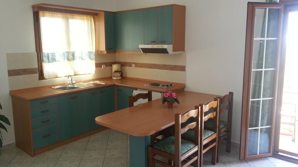 Cerigo House Apartment Kondolianika Luaran gambar