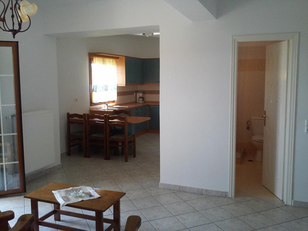 Cerigo House Apartment Kondolianika Luaran gambar